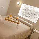 Deluxe Apartment Caces