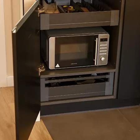 Deluxe