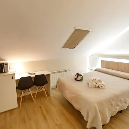Apartamento Deluxe Caces